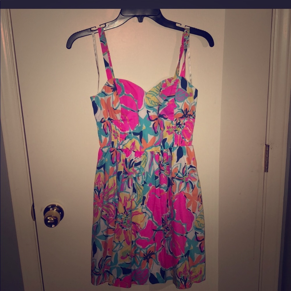 Lilly Pulitzer gorgeous dress
